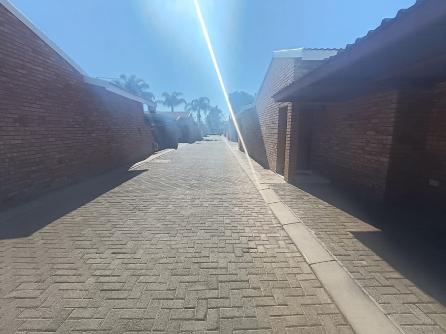 3 Bedroom Property for Sale in Minerva Gardens Northern Cape
